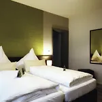 Konsumhotel Am Park Hotel 4*