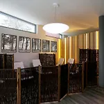 Konsumhotel Am Park 4*