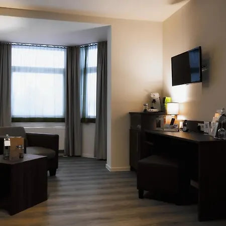 Konsumhotel Am Park Oberhof (Thuringia)