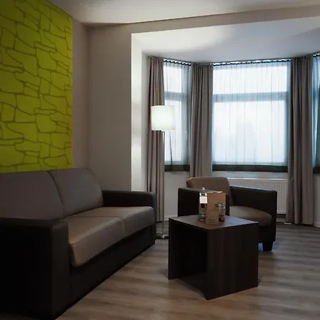 Konsumhotel Am Park Otel Oberhof (Thuringia)