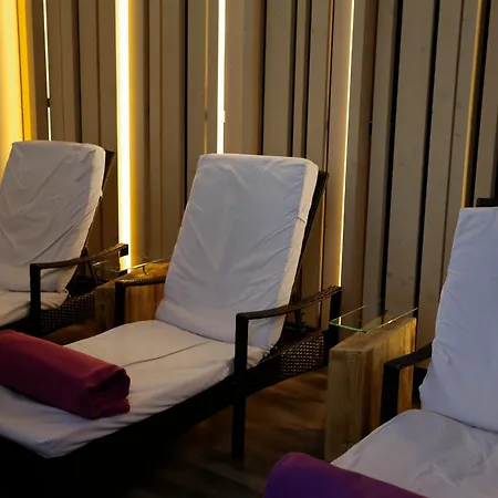 Konsumhotel Am Park Otel