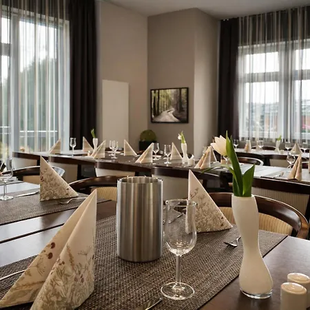 Konsumhotel Am Park Hotel 4*