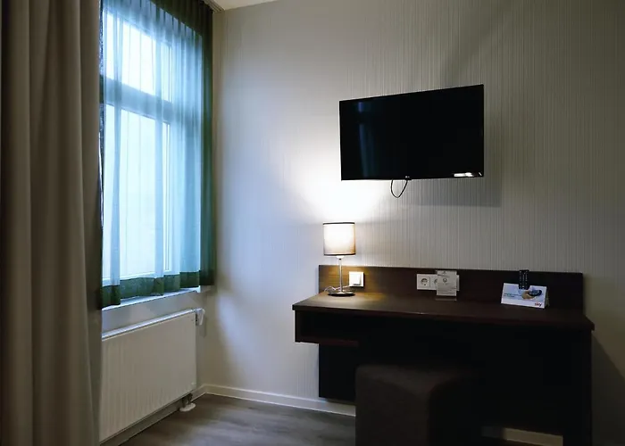 Konsumhotel Am Park Oberhof (Thuringia)