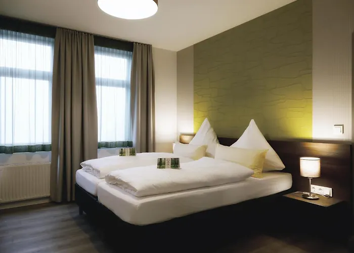 Otel Konsumhotel Am Park 4*