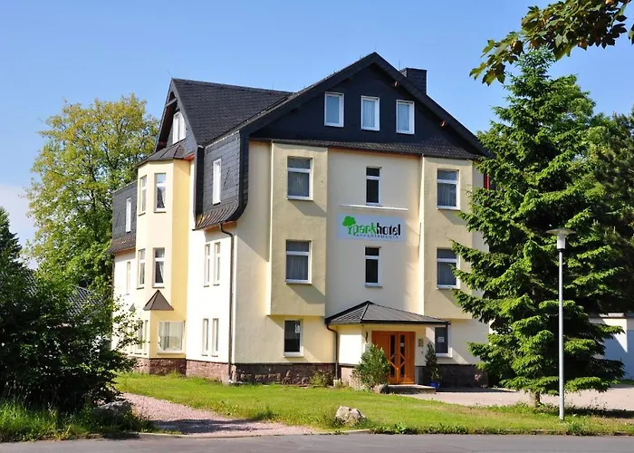 Konsumhotel Am Park 4*